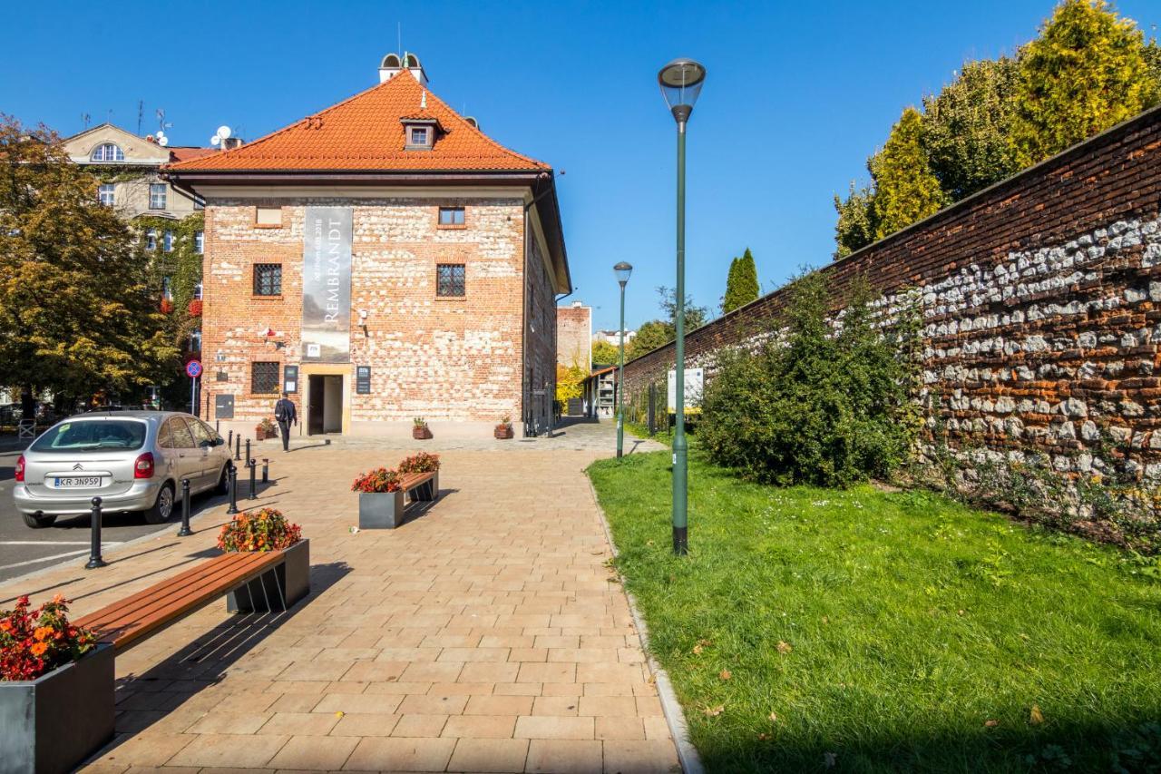 Cracow Best Location Apartment With Garden By Cozyplace Krasków Exterior foto
