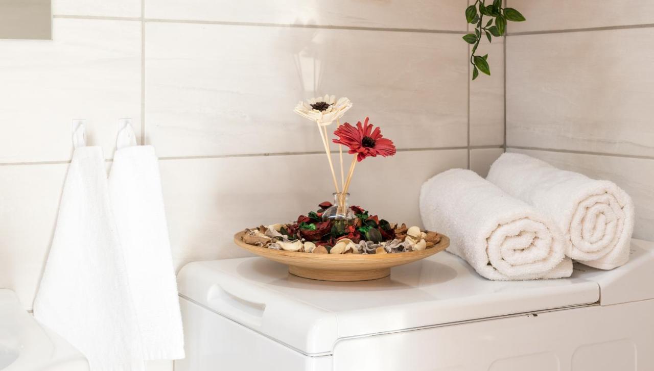 Cracow Best Location Apartment With Garden By Cozyplace Krasków Exterior foto