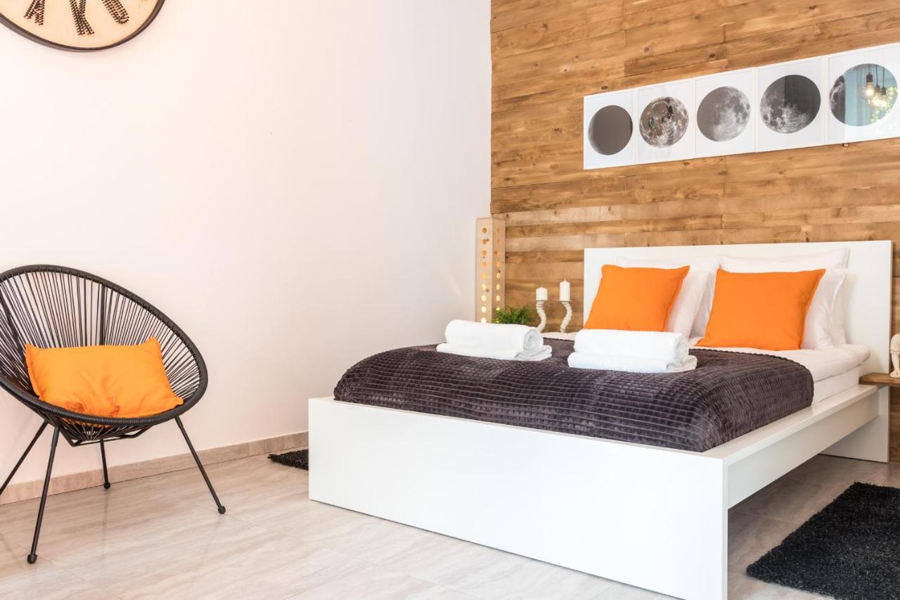 Cracow Best Location Apartment With Garden By Cozyplace Krasków Exterior foto